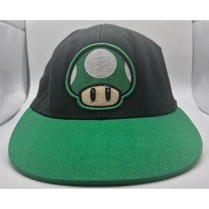 Nintendo Super Mario Adult 1-Up Mushroom Hat Black Green Flat Brim Stretch Fit